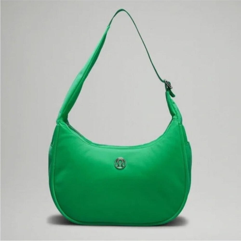 NWT Lululemon mini shoulder bag